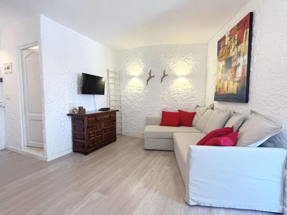 Apartamentos Formentera Cordula 5 Es Pujols Exteriér fotografie